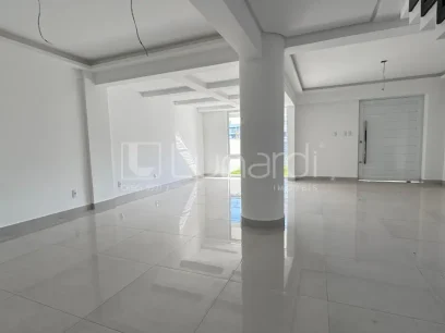 Foto Casa com 4 Dormitórios