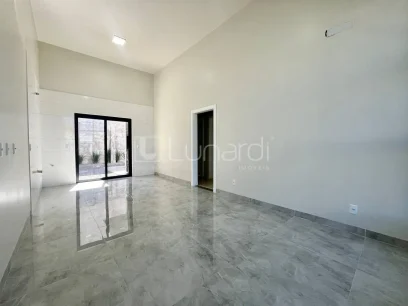 Casa com 3 Dormitórios - Miniatura - Lunardi Imóveis