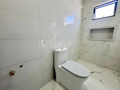Casa com 3 Dormitórios - Miniatura - Lunardi Imóveis
