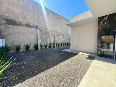 Casa com 3 Dormitórios - Miniatura - Lunardi Imóveis