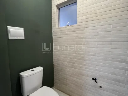 Foto Sobrado com 3 Suítes