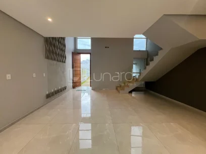 Foto Sobrado com 3 Suítes