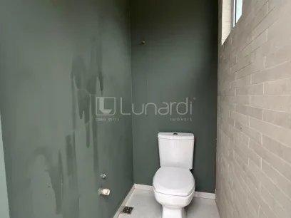 Foto Sobrado com 3 Suítes