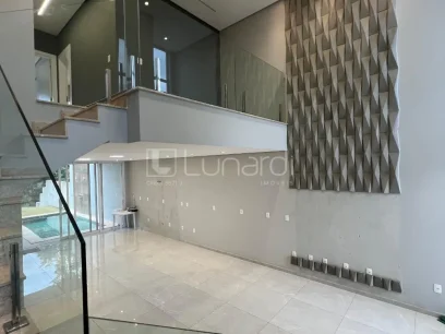 Foto Sobrado com 3 Suítes