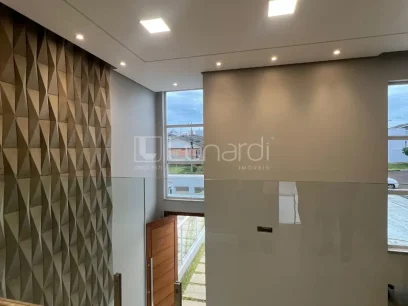 Foto Sobrado com 3 Suítes