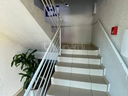 Foto Apartamento com 2 Dormitórios