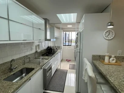 Foto Apartamento com 2 Dormitórios