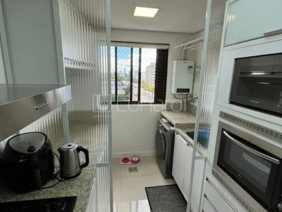 Foto Apartamento com 2 Dormitórios