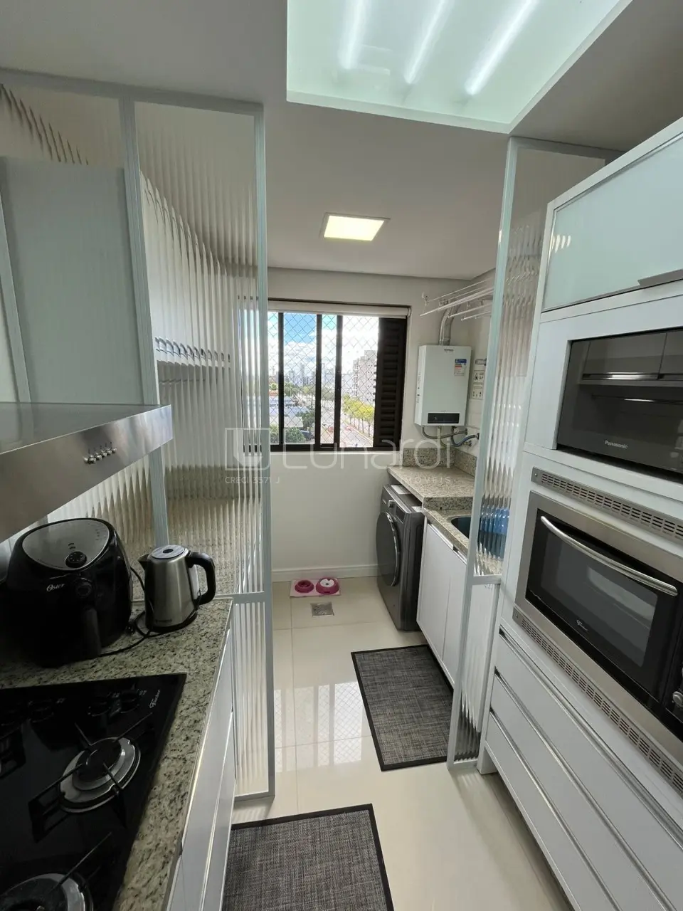 Foto Apartamento com 2 Dormitórios