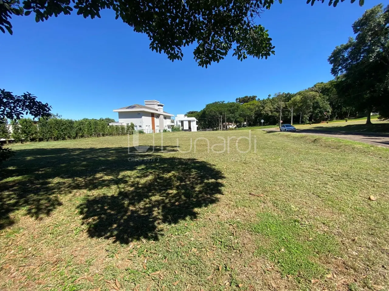 Foto Casa com 4 Dormitórios