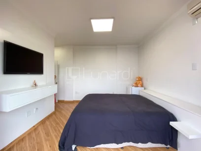Foto Apartamento com 3 Dormitórios
