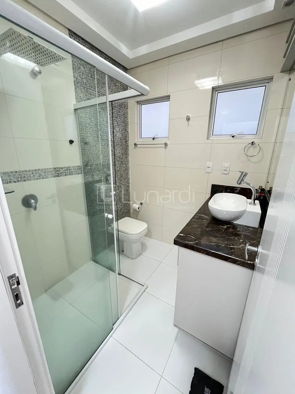 Foto Casa com 4 Dormitórios