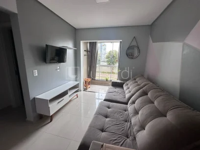 Foto Apartamento com 2 Dormitórios