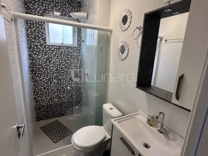 Foto Apartamento com 2 Dormitórios