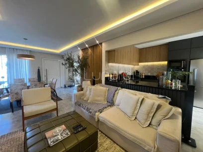 Foto Casa com 3 Dormitórios