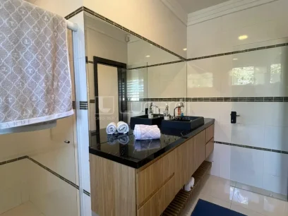 Foto Casa com 3 Dormitórios