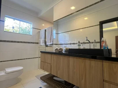 Foto Casa com 3 Dormitórios