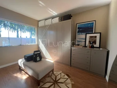Foto Casa com 3 Dormitórios