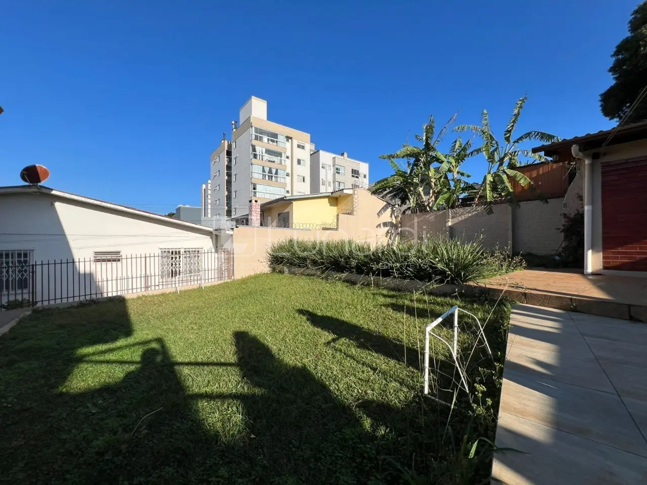 Foto Casa com 4 Dormitórios