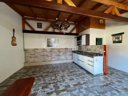 Foto Casa com 4 Dormitórios