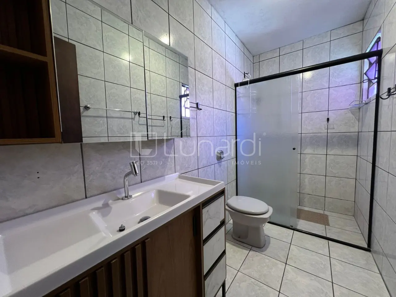 Foto Casa com 4 Dormitórios