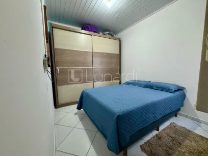 Foto Casa com 3 Dormitórios