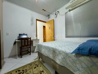 Foto Casa com 3 Dormitórios