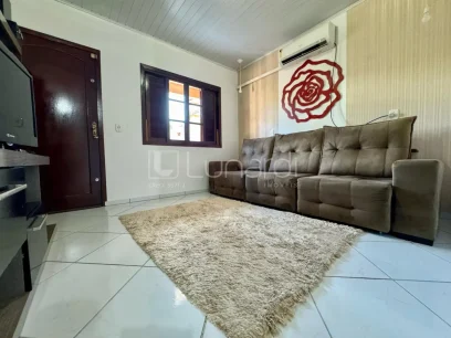 Foto Casa com 3 Dormitórios