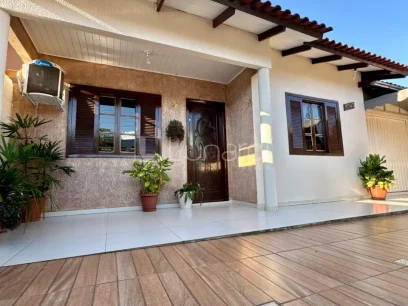 Foto Casa com 3 Dormitórios