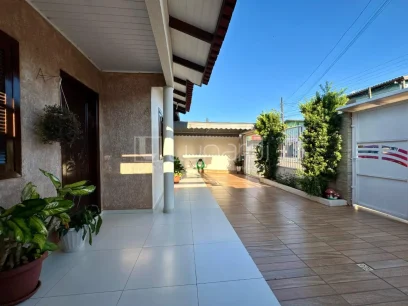 Foto Casa com 3 Dormitórios