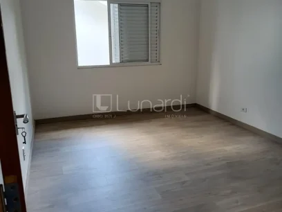 Foto Casa com 3 Dormitórios