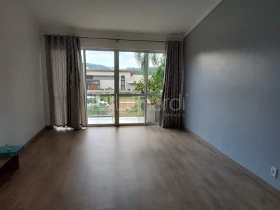 Foto Casa com 3 Dormitórios