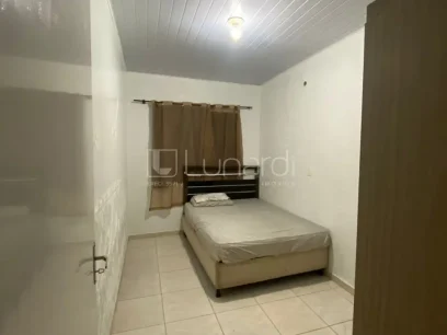 Foto Casa com 4 Dormitórios