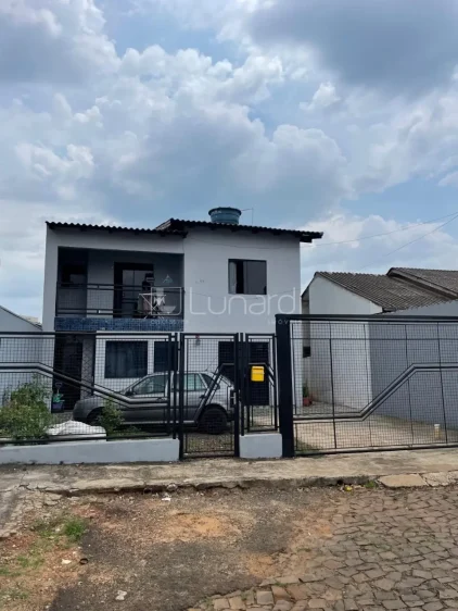 Casa com 4 Dormitórios
