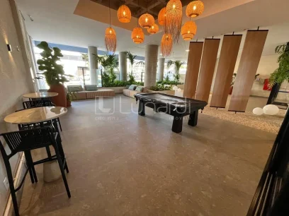 Foto Apartamento com 2 Dormitórios