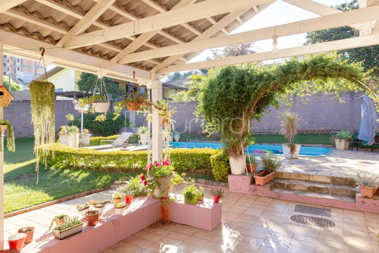 Foto Casa com 3 Dormitórios