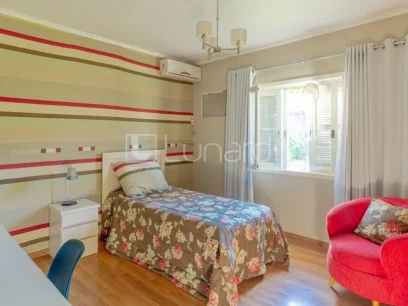 Foto Casa com 3 Dormitórios