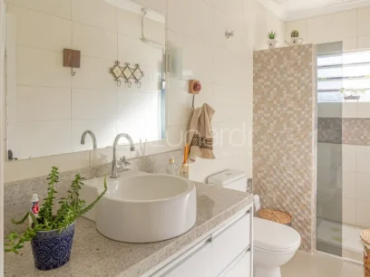 Foto Casa com 3 Dormitórios