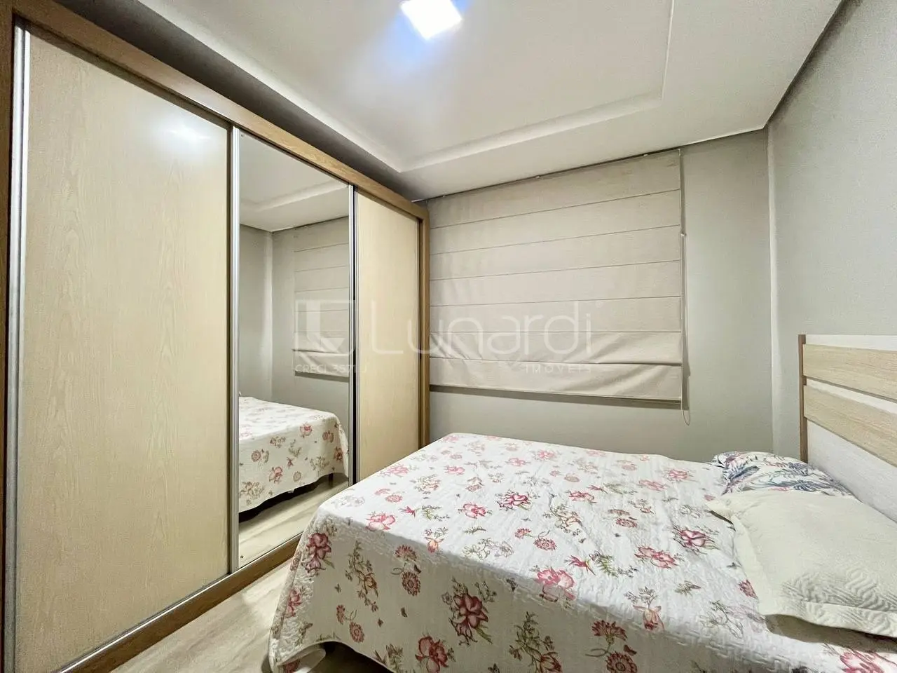 Foto Apartamento com 3 Dormitórios