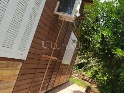 Foto Casa com 3 Dormitórios