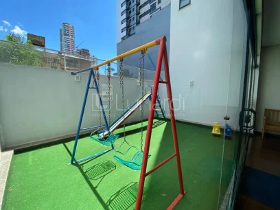 Foto Apartamento com 3 Dormitórios