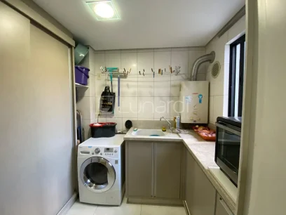 Foto Apartamento com 3 Dormitórios