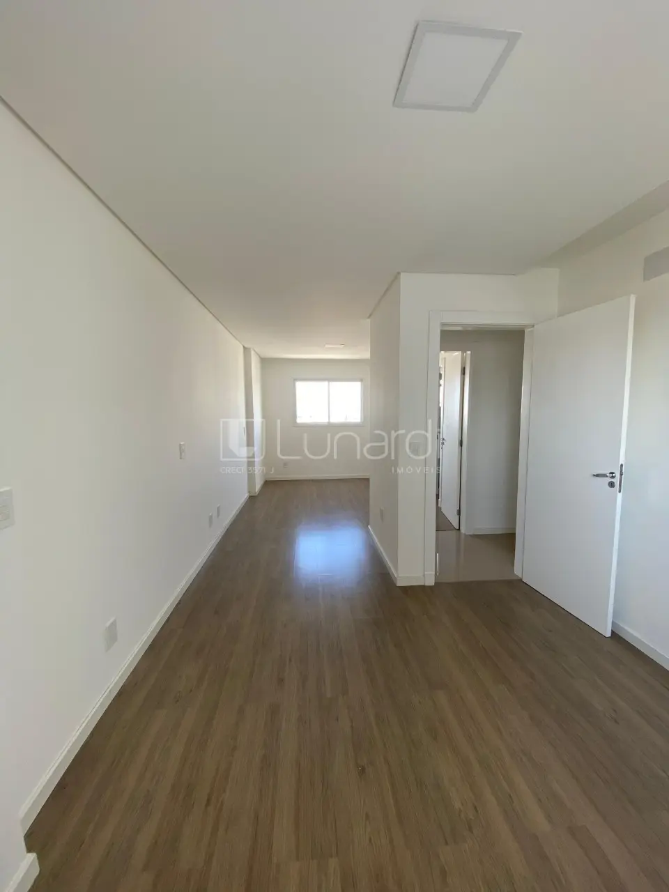 Foto Apartamento com 3 Dormitórios