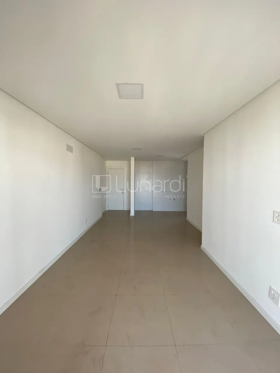 Foto Apartamento com 3 Dormitórios