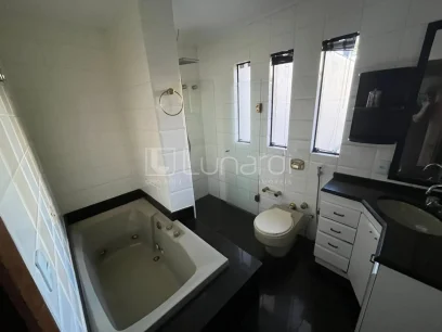 Foto Casa com 3 Dormitórios