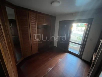 Foto Casa com 3 Dormitórios