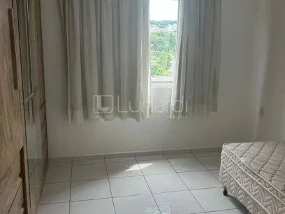 Foto Apartamento com 2 Dormitórios
