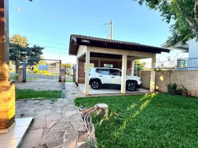 Foto Casa com 3 Dormitórios