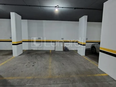 Foto Apartamento com 3 Suítes