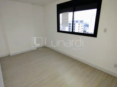 Foto Apartamento com 3 Suítes